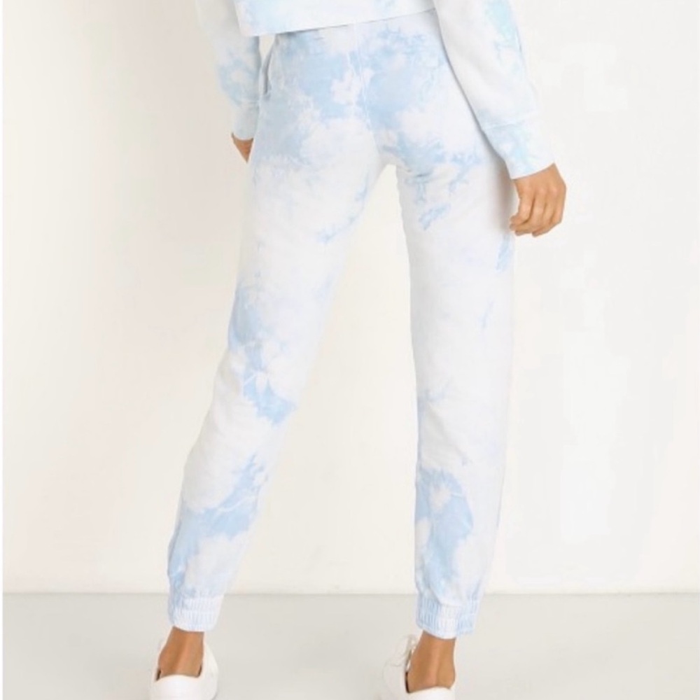 NWT Frankie's Bikinis Aiden Tie Dye Cloud Sweatpants Size S - Picture 2 of 9